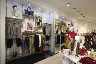 一個商圈開出12家同品牌門店！世界服裝鞋帽網的鞋帽生意為何如此瘋狂？